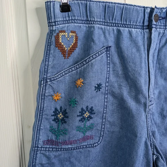Johnny Was Lyonne Pull On Shorts Large Chambray Embroidered Floral Birds Boho